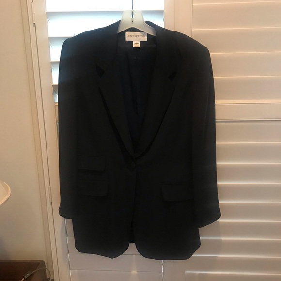 Jones New York Jackets & Blazers - Jones New York Women’s Blazer